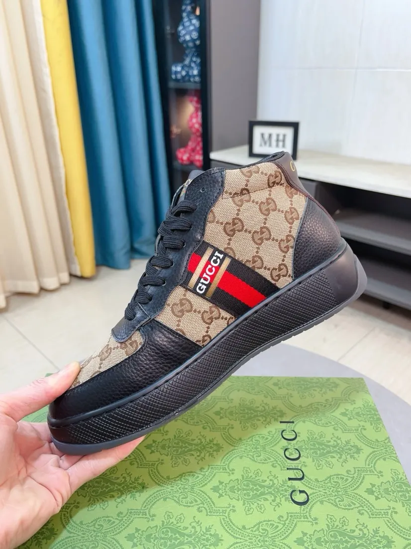 Men's shoes 💰438🌹🌹GUCCI [Gucci] New high-top men's shoes, a high-end brand, the latest fashionable casual men's shoes, trendy and versatile, relaxed and sporty style, uppers imported from Italy, first-layer cowhide, genuine leather lining, and ultra-fine workmanship. Original personalized fashionable rubber wear-resistant outsole, light and comfortable on the foot, size 38-44